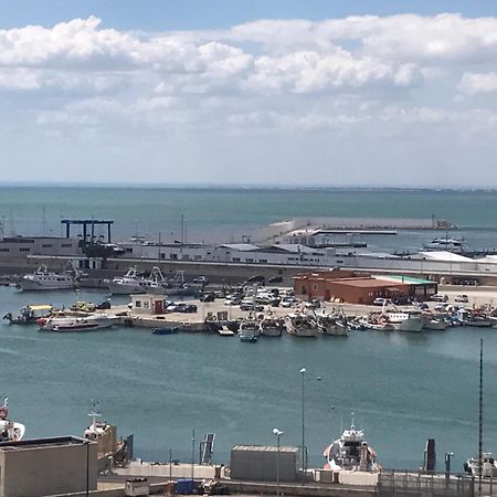 B&B Piazza Marconi Manfredonia Luaran gambar