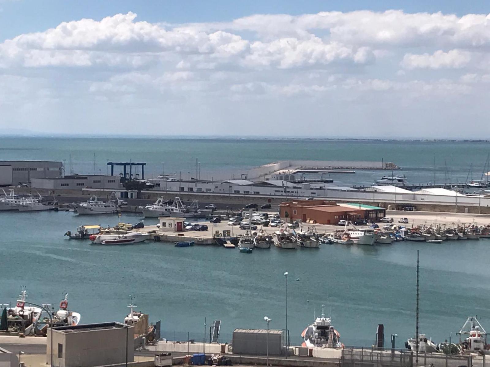 B&B Piazza Marconi Manfredonia Luaran gambar